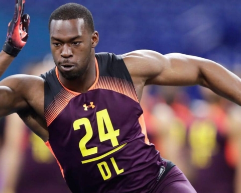 Cowboys bring home defensive end Ben Banogu