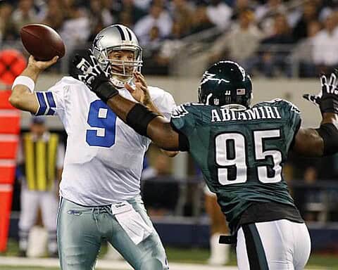 Tony Romo's 1st playoff win had extra meaning