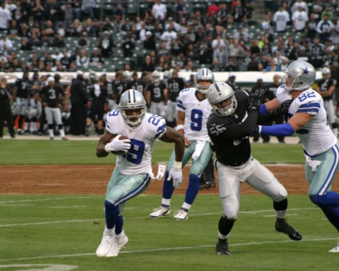 Cowboys complete the 8-8 trifecta in 2013