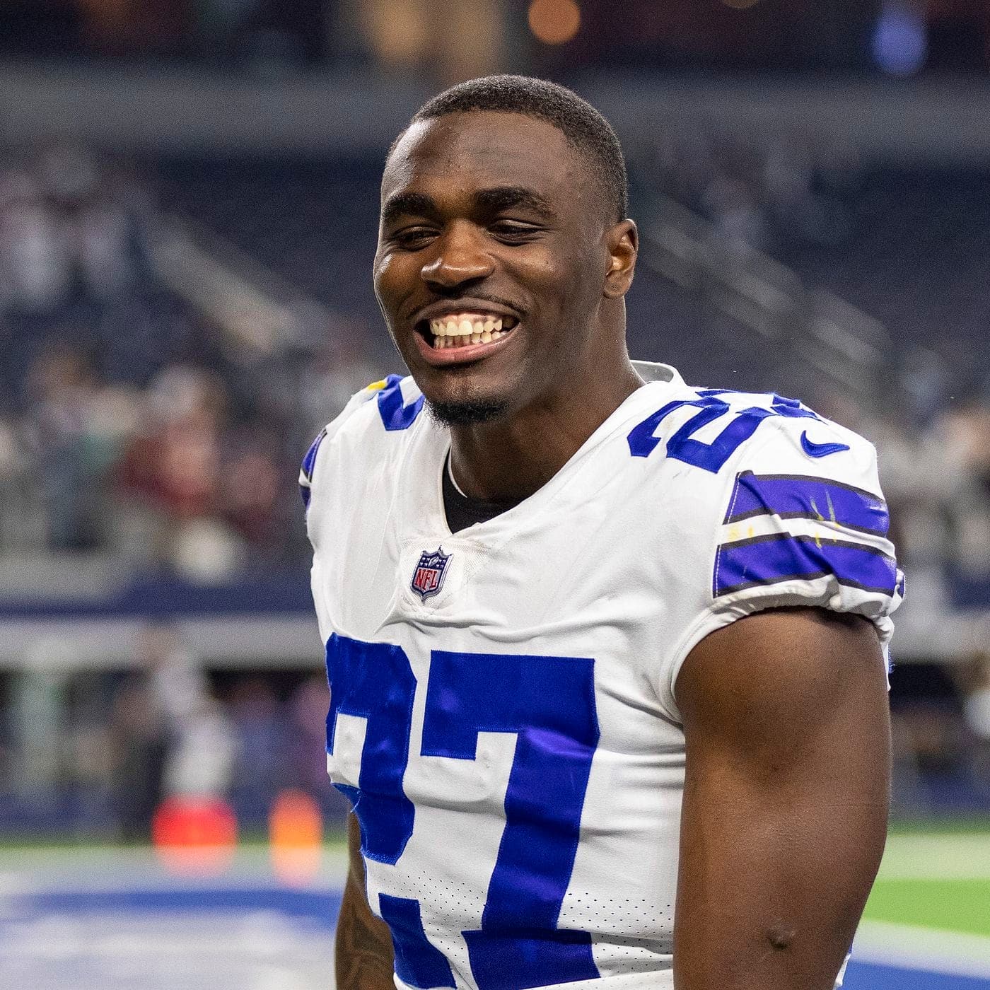 Cowboys secure another safety by guaranteeing the remainder of Jayron Kearse's contract 1