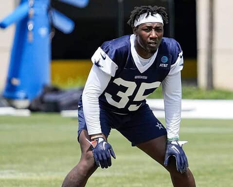 Don't rule out Dallas adding veteran help at linebacker