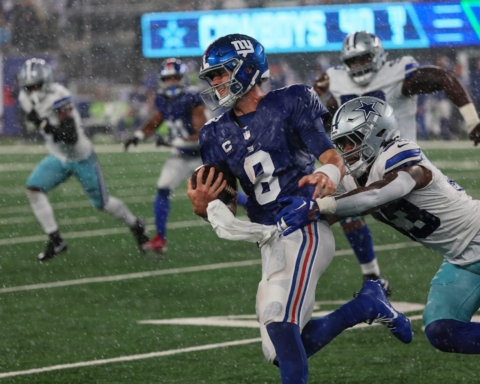 Cowboys defense looking Doomsday-ish on Sunday night