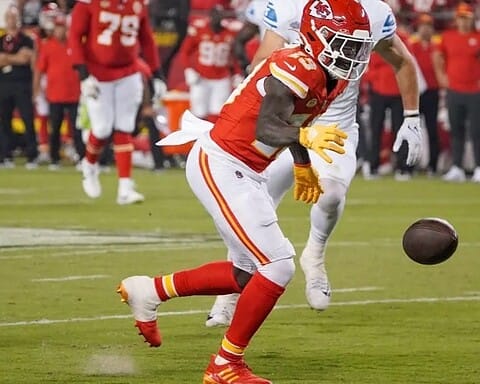 Cowboys stay on top as NFC East suffers Week 15 sweep 1