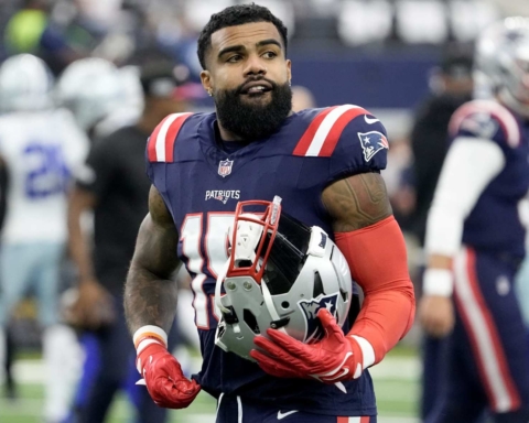 3 realistic free agent signings for the Cowboys in 2024 4