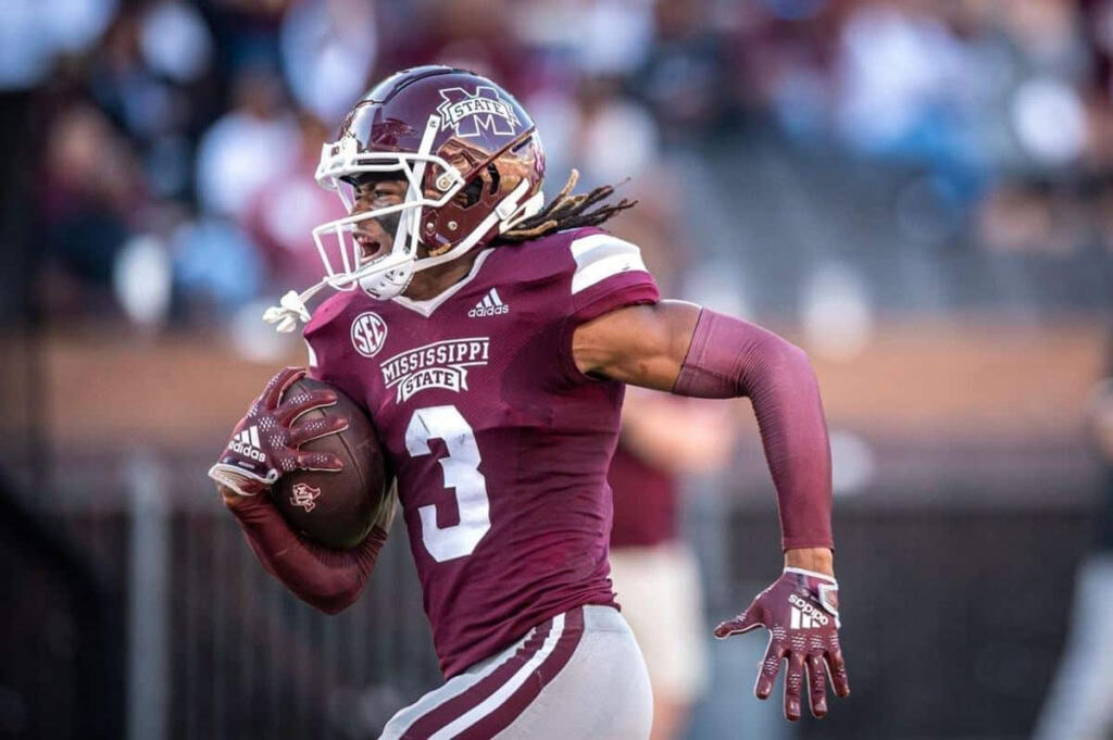 3 players the Cowboys should target if they can trade into the 4th round 1