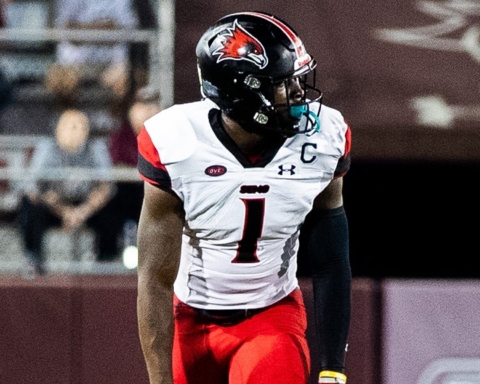 Cowboys draft a wide receiver with the 216th pick