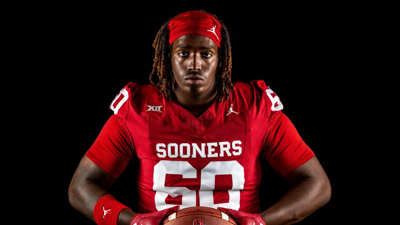 Cowboys trade back in the 1st round; still land their top choice