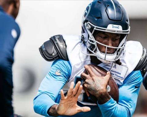 Cowboys could look to AFC South for reinforcements 3