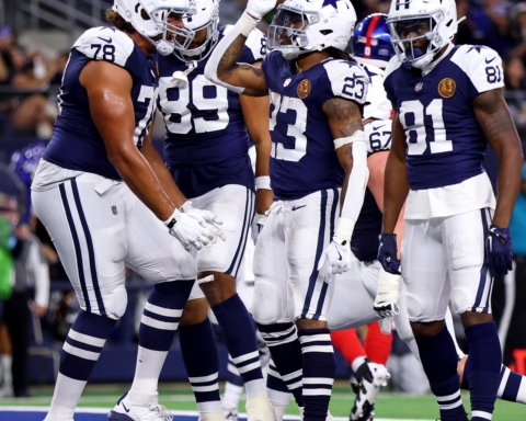 It took over a year, but a Cowboys RB finally broke triple digits