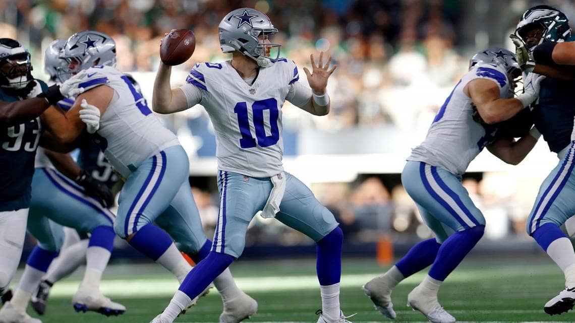 Cowboys Week 17 effort falls flat as Eagles dominate __-__