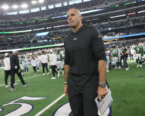 Will Robert Saleh become the next Cowboys Head Coach? 3