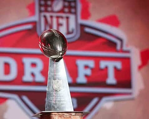 This is the player, if available, Dallas should draft at 12