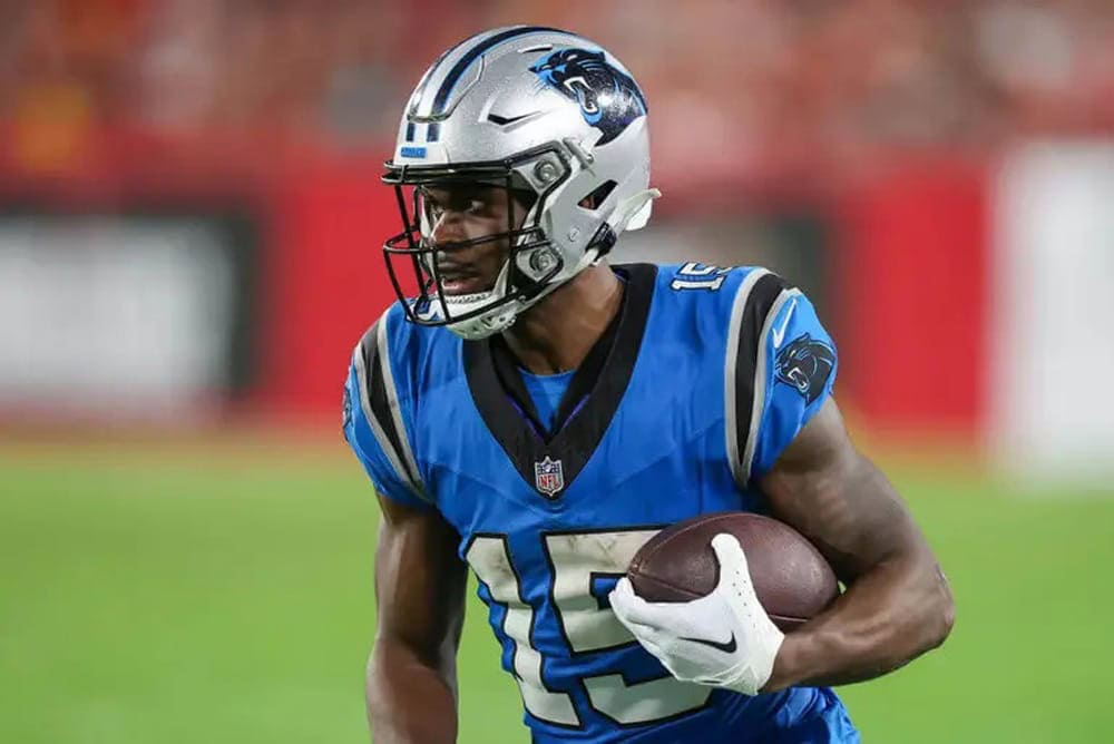 The 2 Jalens seem to be heading in opposite directions in Dallas