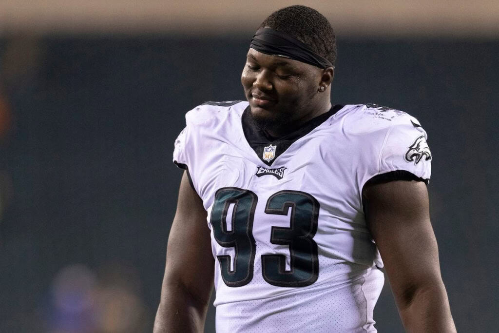 PFF's 2024 top-3 graded pass rushers could all have a star on their helmet next season 1