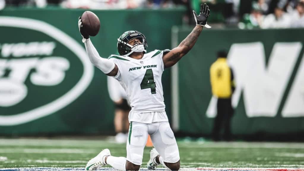 The Cowboys get "selectively aggressive" in this fun free agency scenario 2