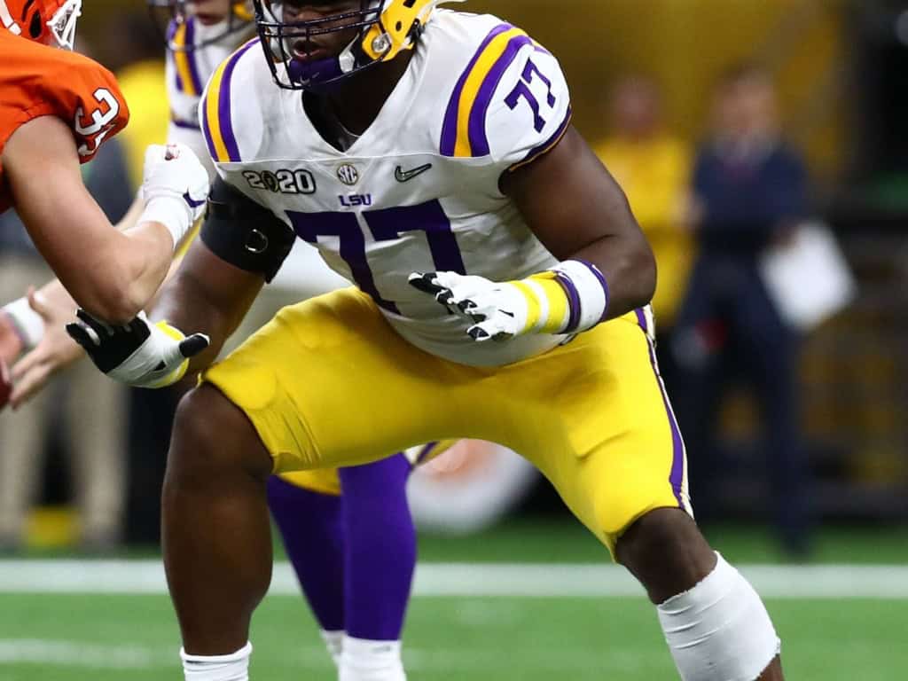 Cowboys sign oft-injured OL from retired list; it's not as bad as it sounds 1