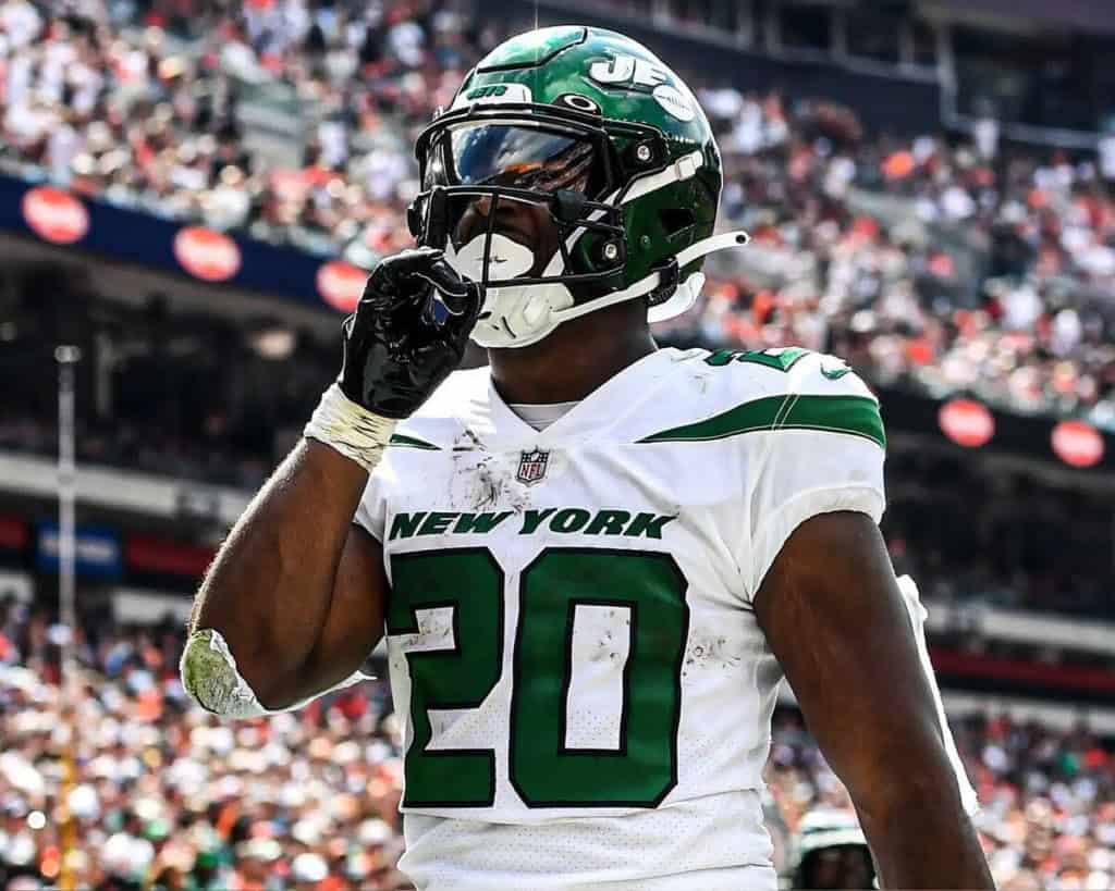 The Cowboys should steer clear of this potentially available player 2