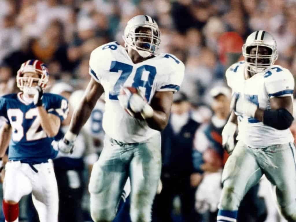 How No Salary Cap Fueled the Cowboys' 90s Dynasty
