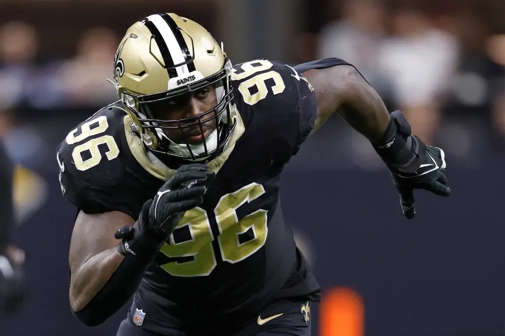 Dallas Cowboys’ 4-Sack Defense Needs Carl Granderson